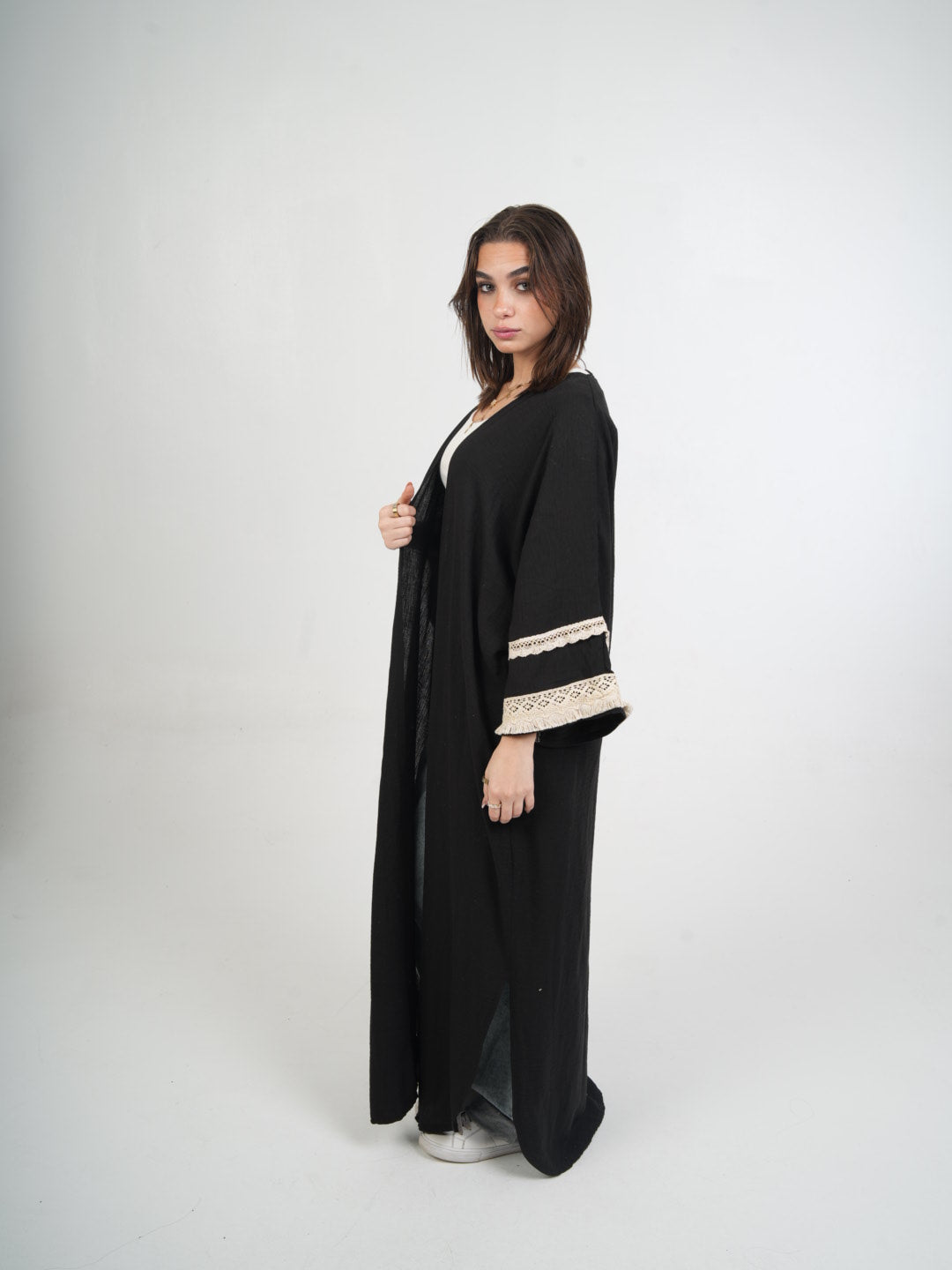 Layali Lace Trim Kaftan