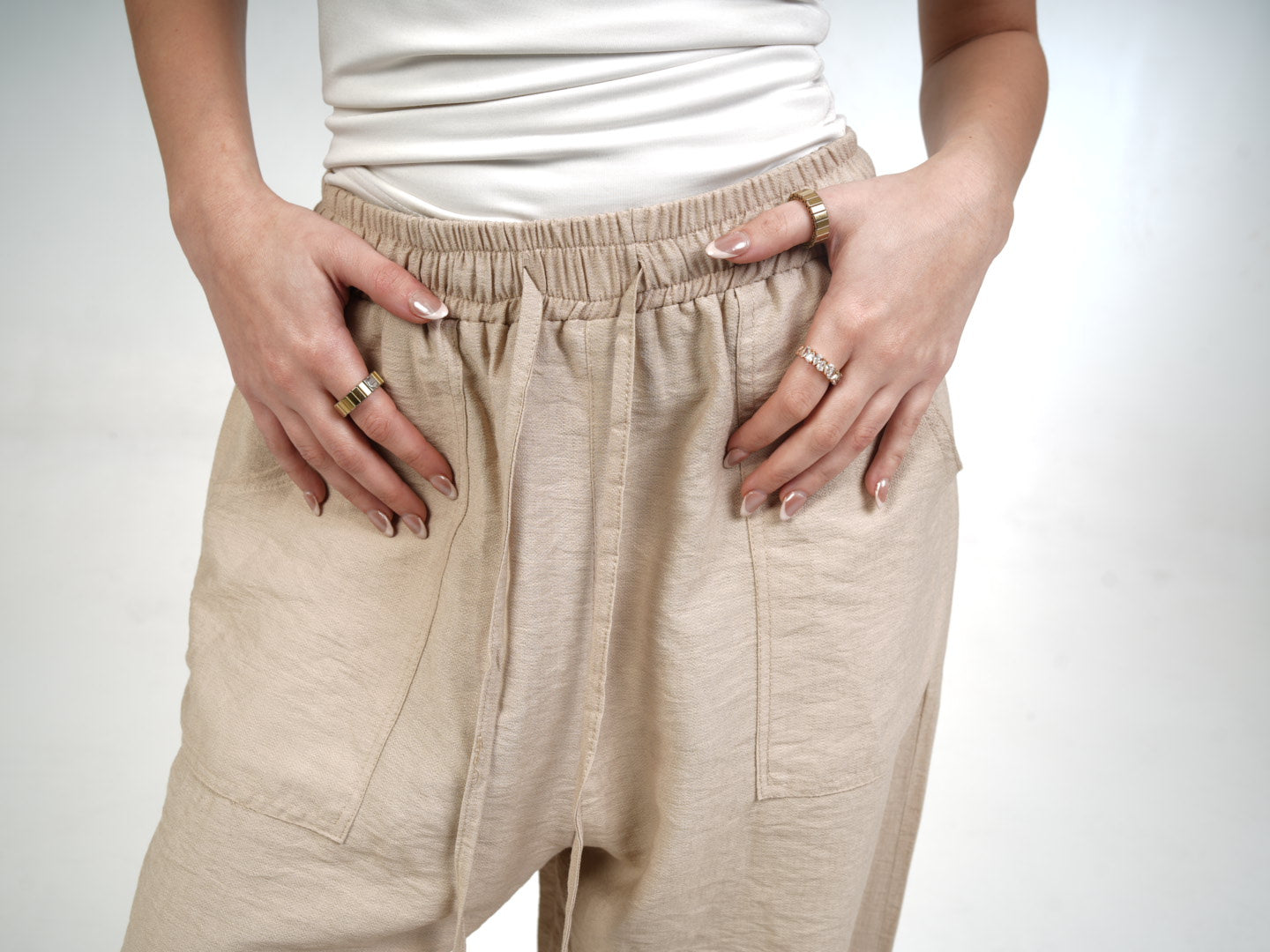 Sahara Relaxed Linen Wide-Leg Pants